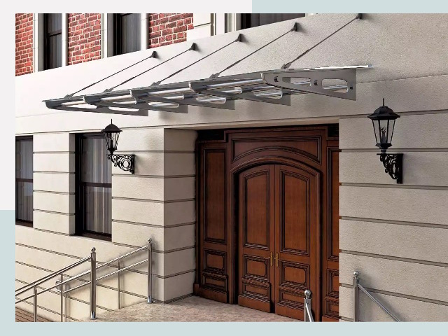 Металлические козырьки от 626 руб. в Нурлате